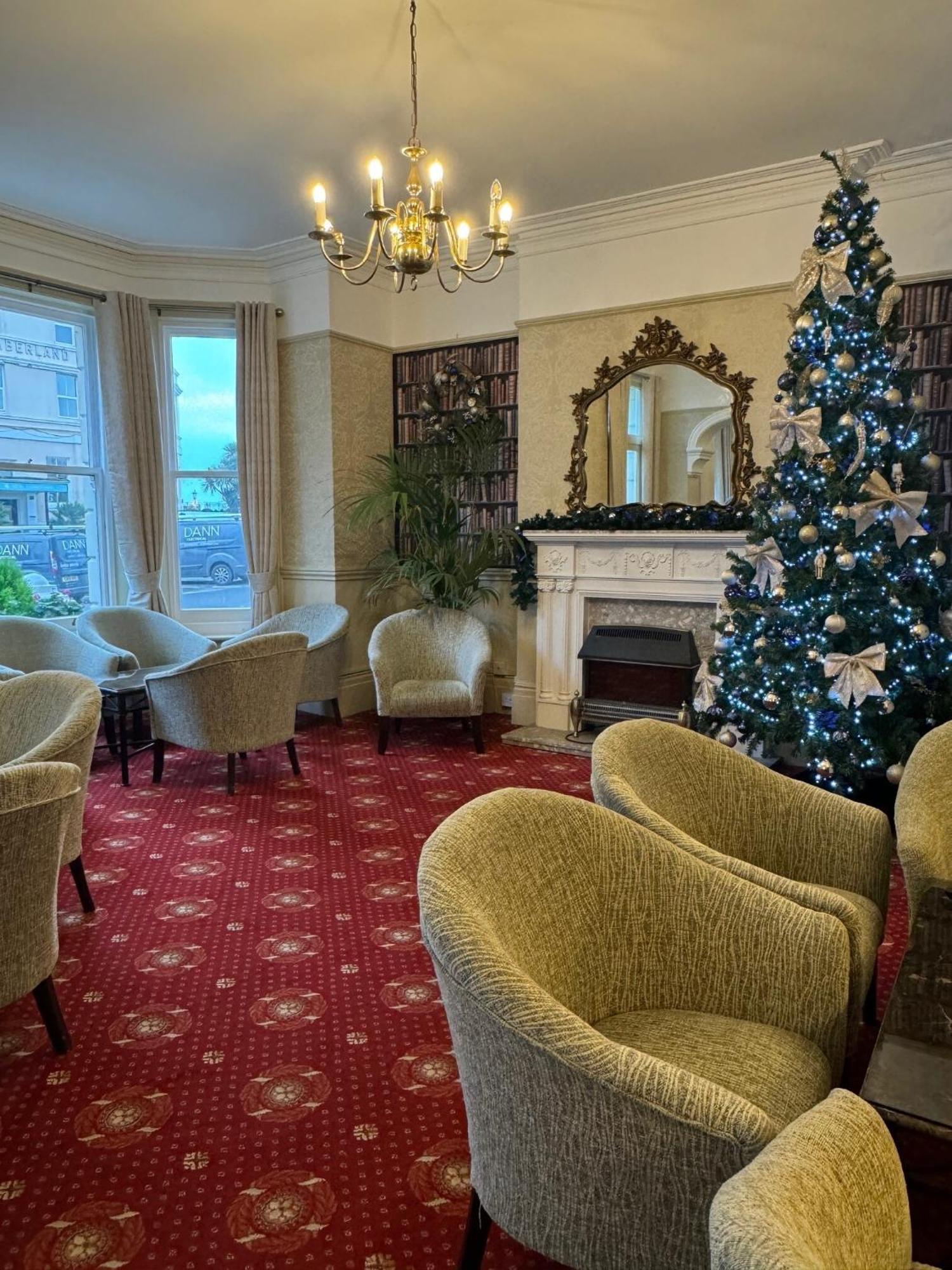 Haddon Hall Hotel Eastbourne Eksteriør bilde