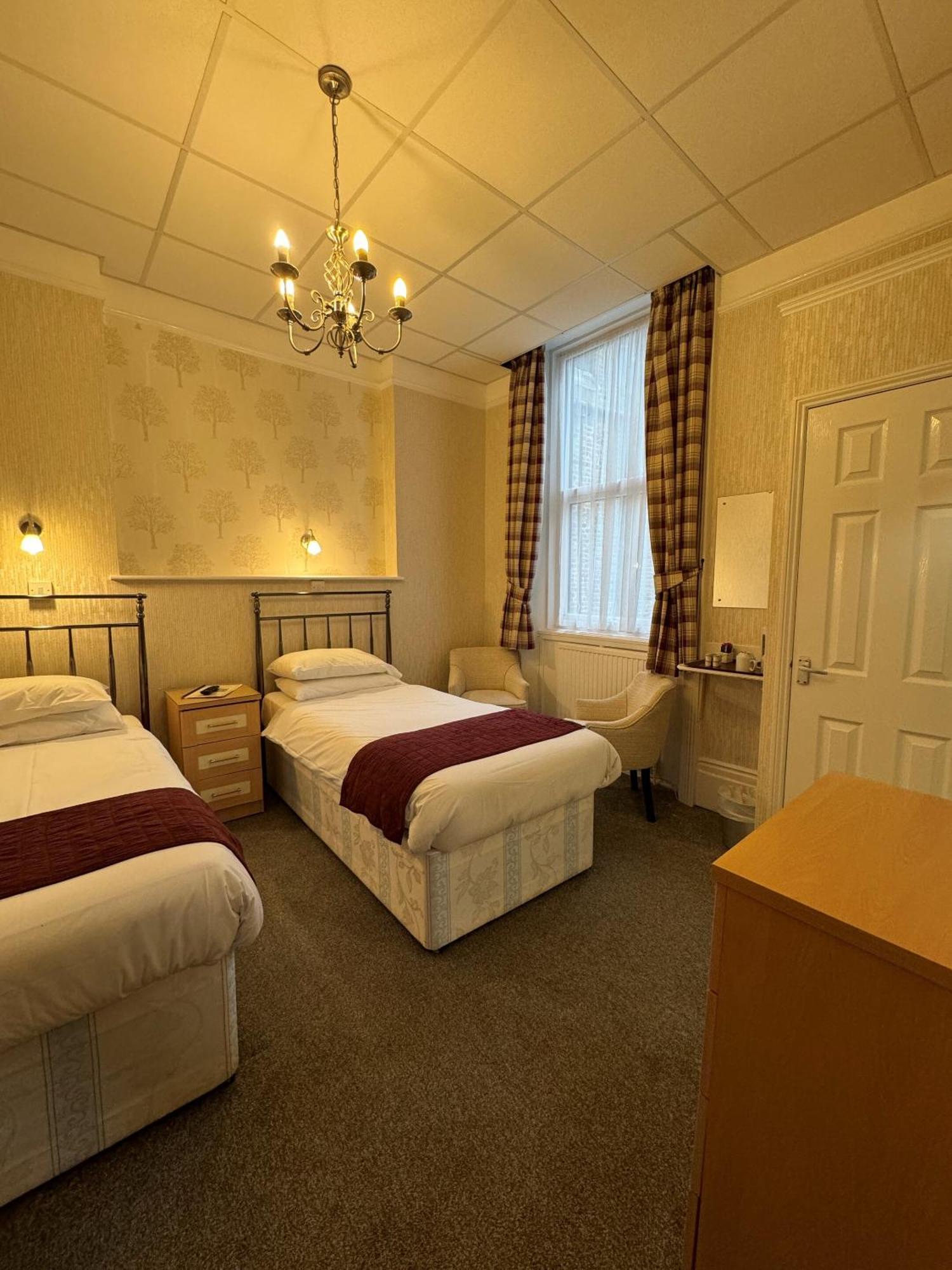Haddon Hall Hotel Eastbourne Rom bilde